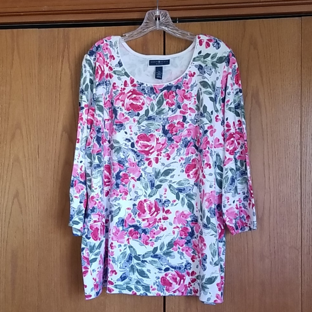 Karen Scott, 2x, floral top